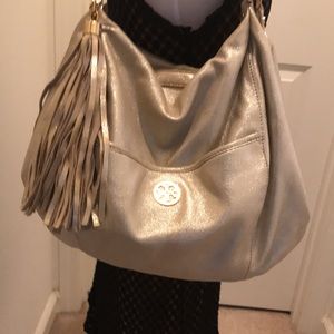 TORY BURCH METALLIC SHIMMER GOLD LEATHER HOBO SHOULDER BAG.